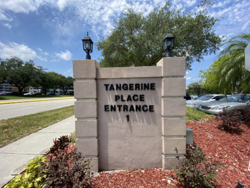 Picture of the Tangerine Condominium Entrance sign 